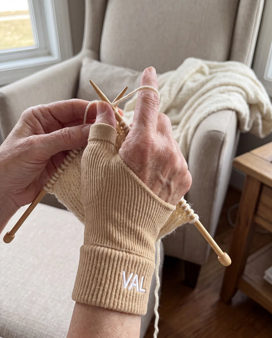 The Knitting Thumb Stabilizer
